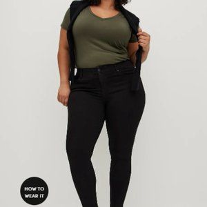 TORRID BOMBSHELL SKINNY PREMIUM STRETCH HIGH-RISE JEAN